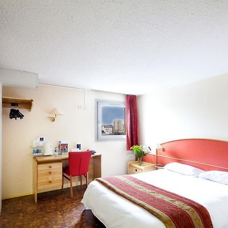 Comfort Hotel Montluçon Dış mekan fotoğraf